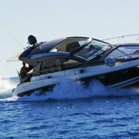 Botel Prestige 42